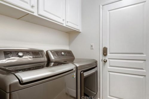 309 Tall Oak, Irvine CA  92603-0673 exterior