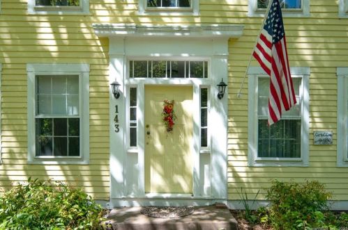 143 End Ave, Durham, CT 06422-2903