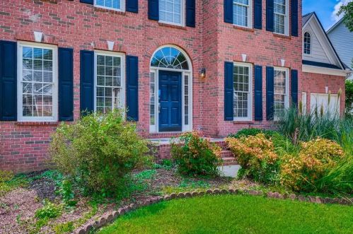 2730 Ivy Hill Dr, Buford, GA 30519-7920