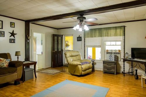 173 Hawkins Rd, Armuchee, GA 30105-2070