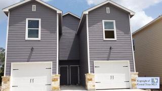 579 Advantage Dr, New Braunfels TX  78130-2890 exterior