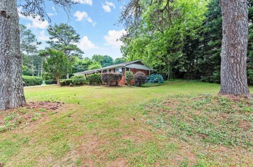 3328 Mercer University Dr, Atlanta GA  30341-5634 exterior