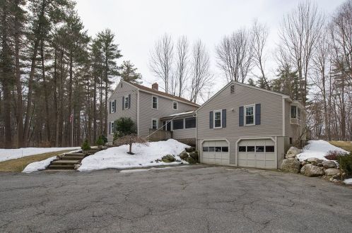 16 Wash Pond Rd, Hampstead, NH 03841-2105