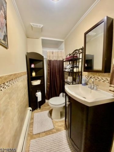 5 Stephen St, Dover NJ  07801-2224 exterior