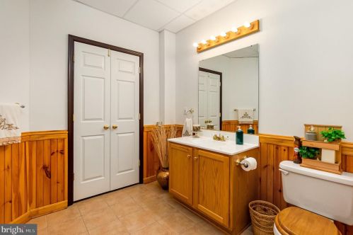 2318 Queensbury Dr, Fallston MD  21047-2928 exterior