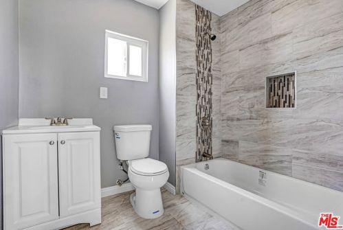 3156 Wallace St, Riverside CA  92509-4655 exterior