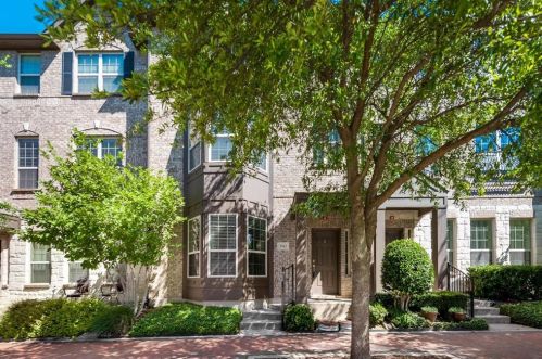 3943 Asbury Ln, Addison, TX 75001-4430