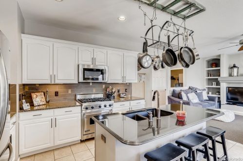 18798 Belleview Pl, Aurora CO 80015-4877 exterior