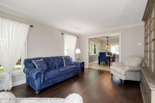 3 Princeton Ct, Tinton Falls NJ 07702-4055 exterior