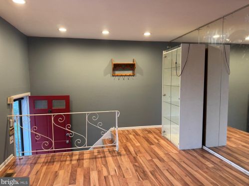 12112 Academy Rd, Philadelphia PA  19154-2903 exterior