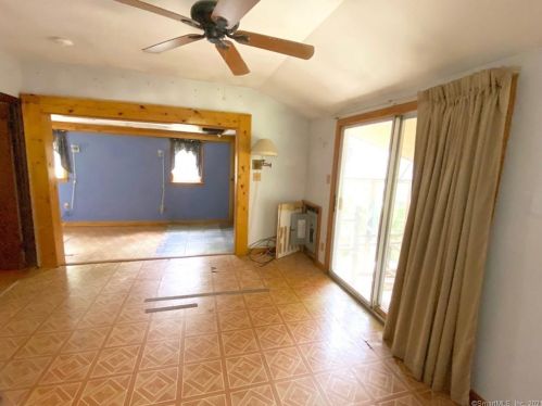 30 Ridgewood Trl, Coventry CT  06238-1843 exterior