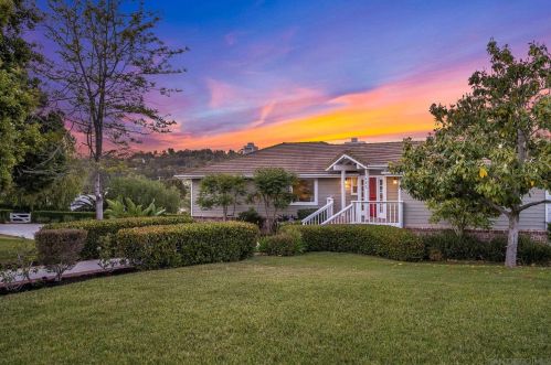 1482 Rancho Encinitas Dr, Encinitas, CA 92024-7032