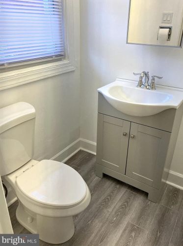 5705 Baltimore Ave, Philadelphia PA 19143-2717 exterior