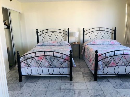 201 Ohua Ave, Honolulu HI 96815-3653 exterior