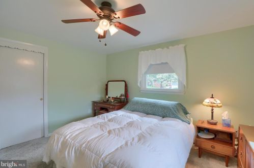 1631 Sunset Ave, Lancaster PA  17601-4355 exterior