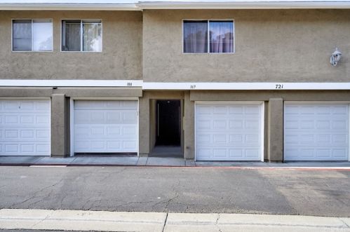 721 Buena Tierra Way, Oceanside, CA 92057-7481