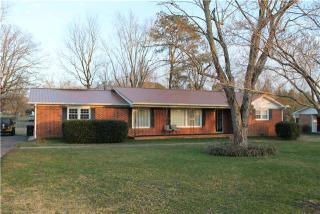 217 Hillcrest Dr, Tullahoma, TN 37388-4116