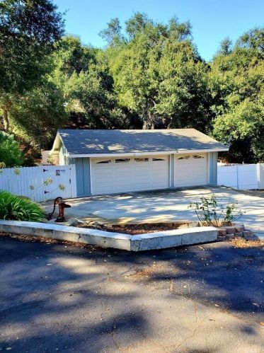 47305 Shady Oaks Ln, Temecula, CA 92592-2933