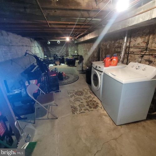 1430 Jackson St, Philadelphia PA  19145-3942 exterior