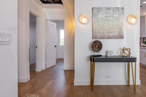 4731 El Segundo Blvd, Hawthorne CA  90250-4202 exterior