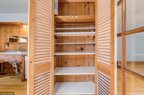 190 Charles Ave, Saint Paul MN  55103-2029 exterior