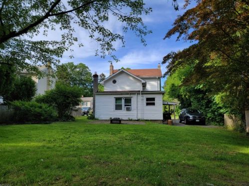 114 Harvey St, Hackettstown NJ  07840-1212 exterior