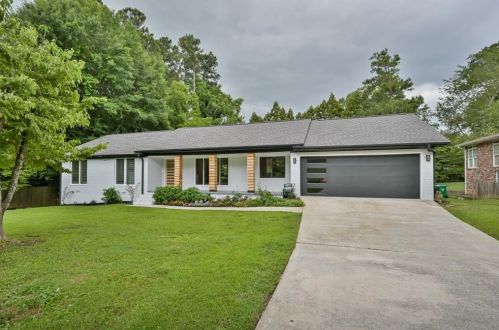 3272 Balmoral Dr, Atlanta GA  30341-5616 exterior