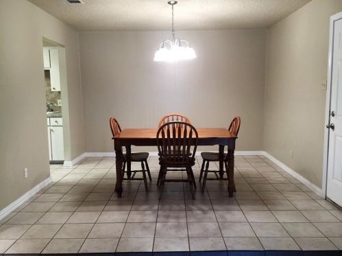 7215 Lake Country Dr, Fort Worth TX  76179-2918 exterior