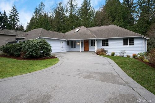 4217 204th Ave, Redmond, WA 98074-9352