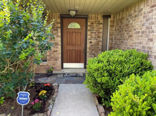423 Old Colony Dr, Richmond, TX 77406-2142