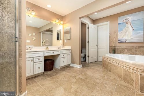 2318 Queensbury Dr, Fallston MD  21047-2928 exterior