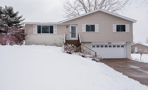 2724 Ensign Ave, Minneapolis, MN 55427-2462