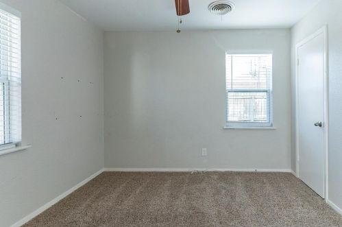 8005 Lazy Ln Rd, Fort Worth TX  76180-7161 exterior