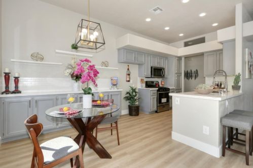 8539 Sun Sprite Ct, Elk Grove CA  95624-3809 exterior