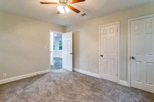 3451 Suffolk Dr, Fort Worth TX  76109-4523 exterior