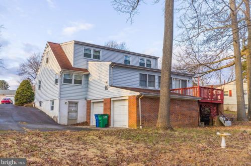 427 Holiday Dr, Aberdeen MD  21001-1813 exterior