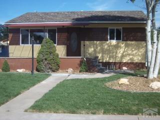 2116 Driftwood Ln, Pueblo, CO 81005-2723