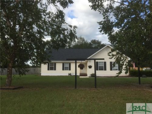 101 Warner Dr, Pineora, GA 31312-4918