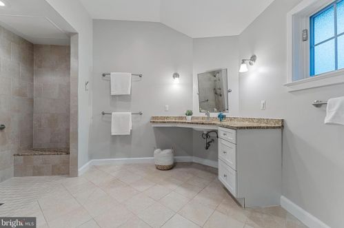 12515 Davan Dr, Silver Spring MD 20904-3504 exterior