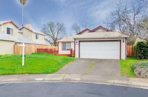 9483 Dartry Ct, Elk Grove, CA 95758-4425