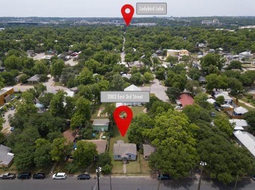 2003 3 St, Austin TX  78702-4519 exterior