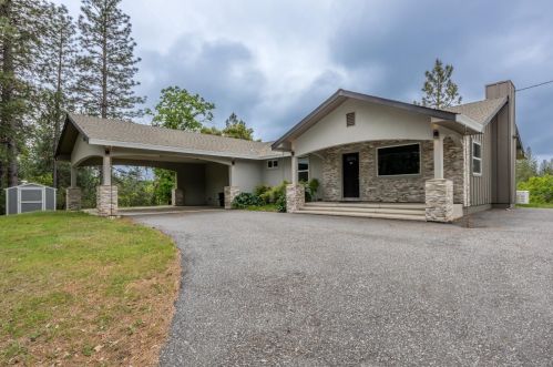 901 Easy Ln, Cape Horn, CA 95713-9645