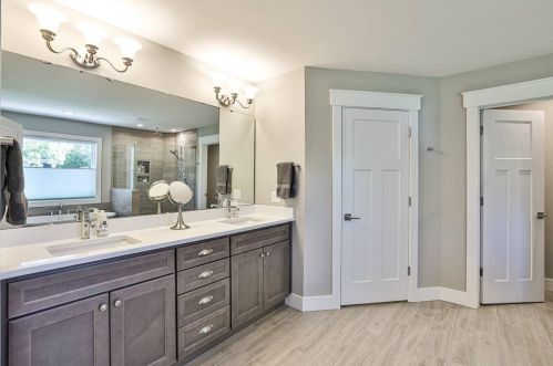 10475 Deerfield Rd, Cincinnati OH  45242-4319 exterior