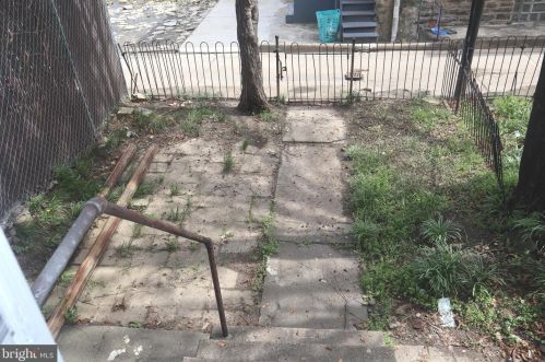 5607 American St, Philadelphia PA  19120-2325 exterior