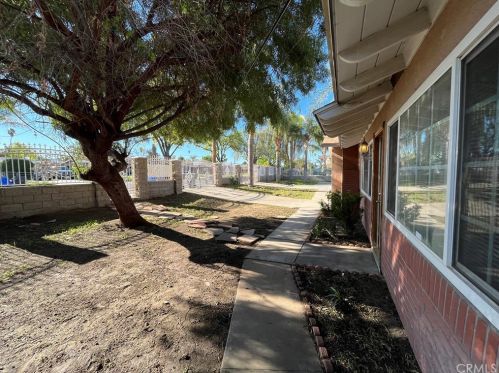 7415 Lincoln Ave, Riverside CA  92504-4623 exterior