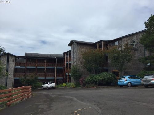 2801 Willows Rd, Seaview, WA 98644-4253