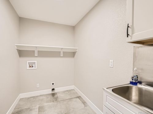 20368 Briarwood Ave, Denver CO  80016-1702 exterior