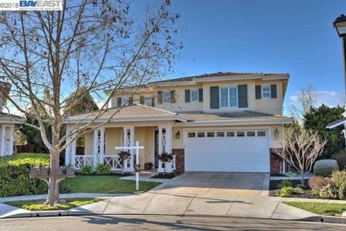 1158 Baur Ct, Pleasanton, CA 94566-3426