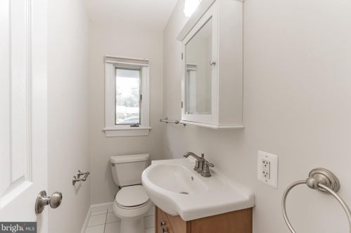 7425 Hastings St, Springfield VA  22150-4109 exterior