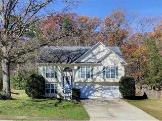 4832 Clove Dr, Mableton, GA 30126-1184